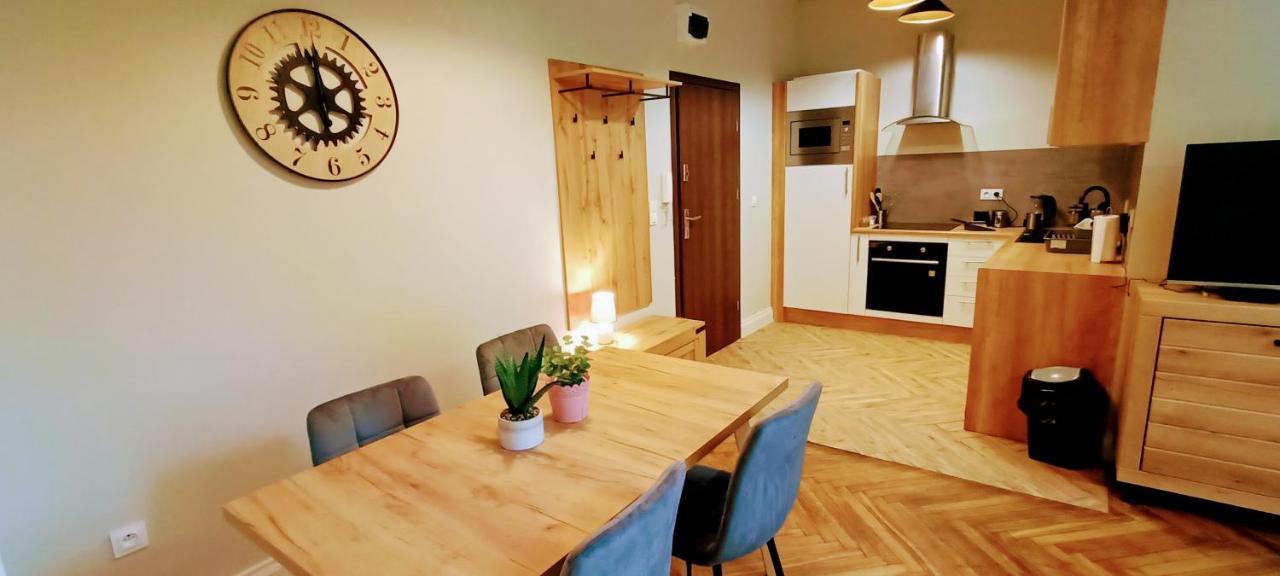 Drzewna Apartamenty - Wroclawska 지엘로나구라 외부 사진
